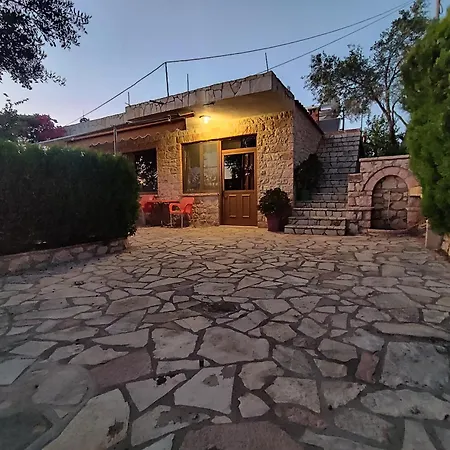 Redstone Apartment Ksamil