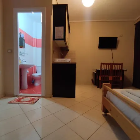 Redstone Apartment
